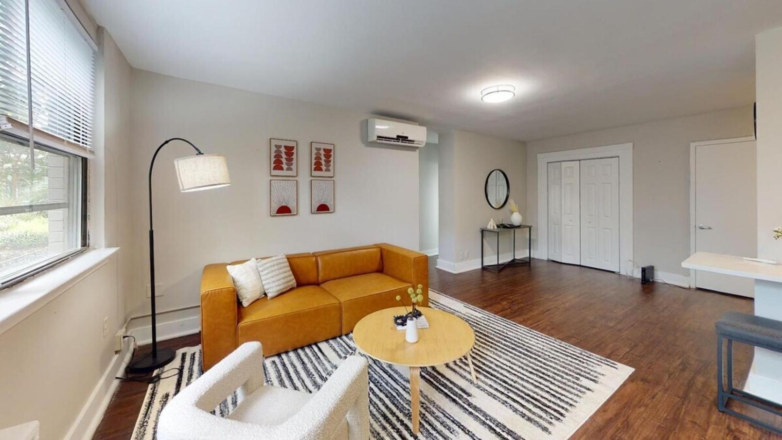 Avenue B152 Perfect 2br! Pool Parking Gym Philadelphia